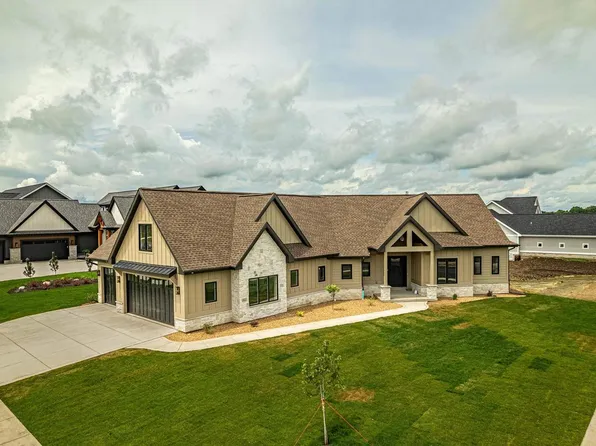 1611 Schreiner Lane, Waunakee, WI 53597