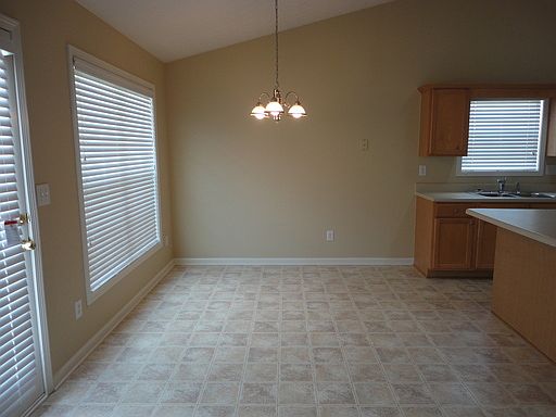 4th image of 1382 Culverstone Dr
