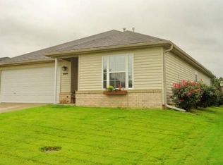 2501 SW 10th St, Bentonville, AR 72712