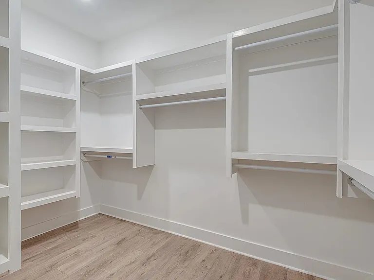 417 Lellyett Ave — Photo 6