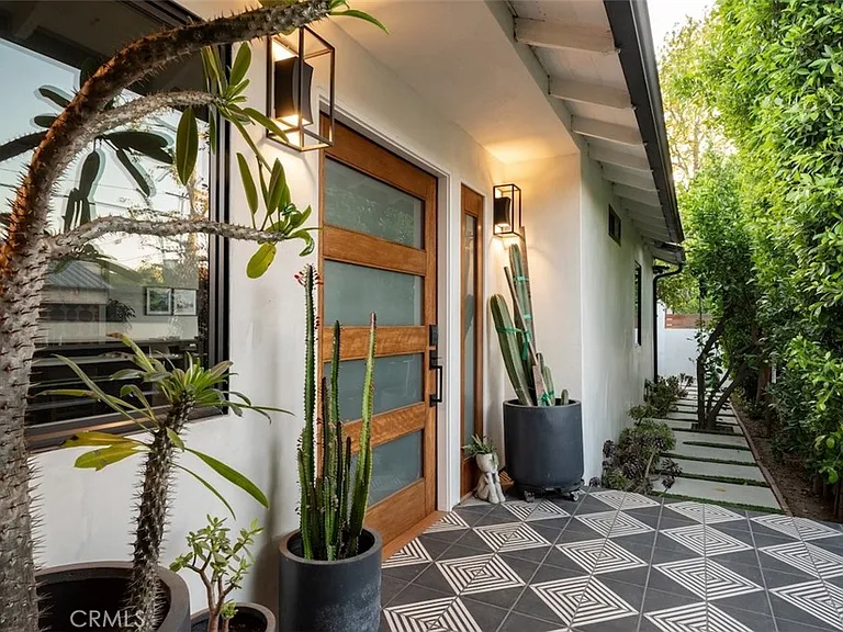 4257 Shadyglade Ave — Photo 31