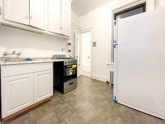 Rented by Oxford Property Group | media 8