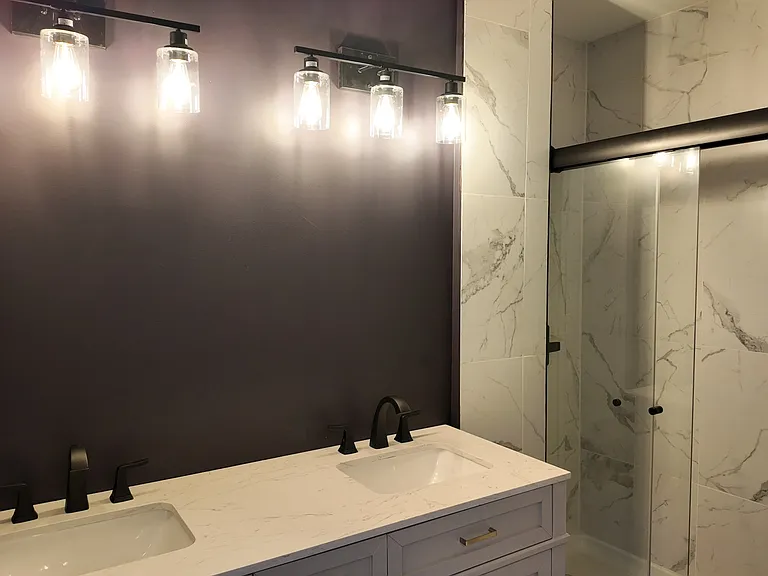 142 E Clifton Ave #3 — Photo 3