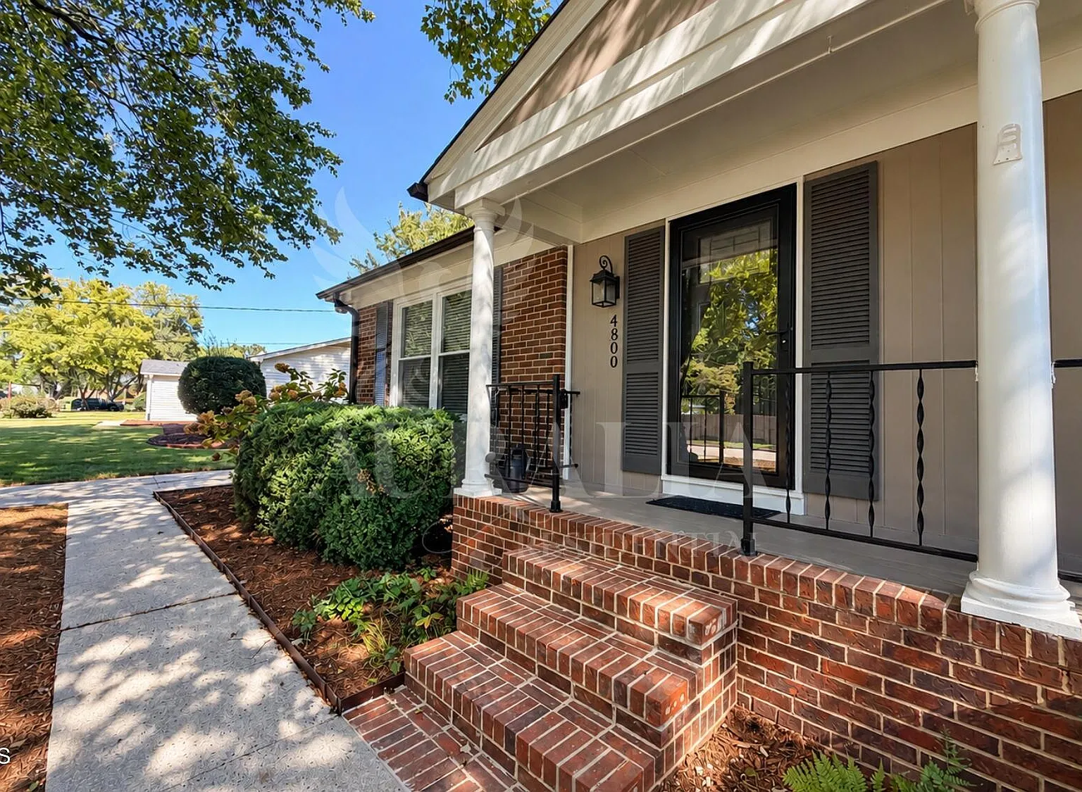 3 bed, 2.0 bath, 1660 sqft, $2,950 — Photo 4