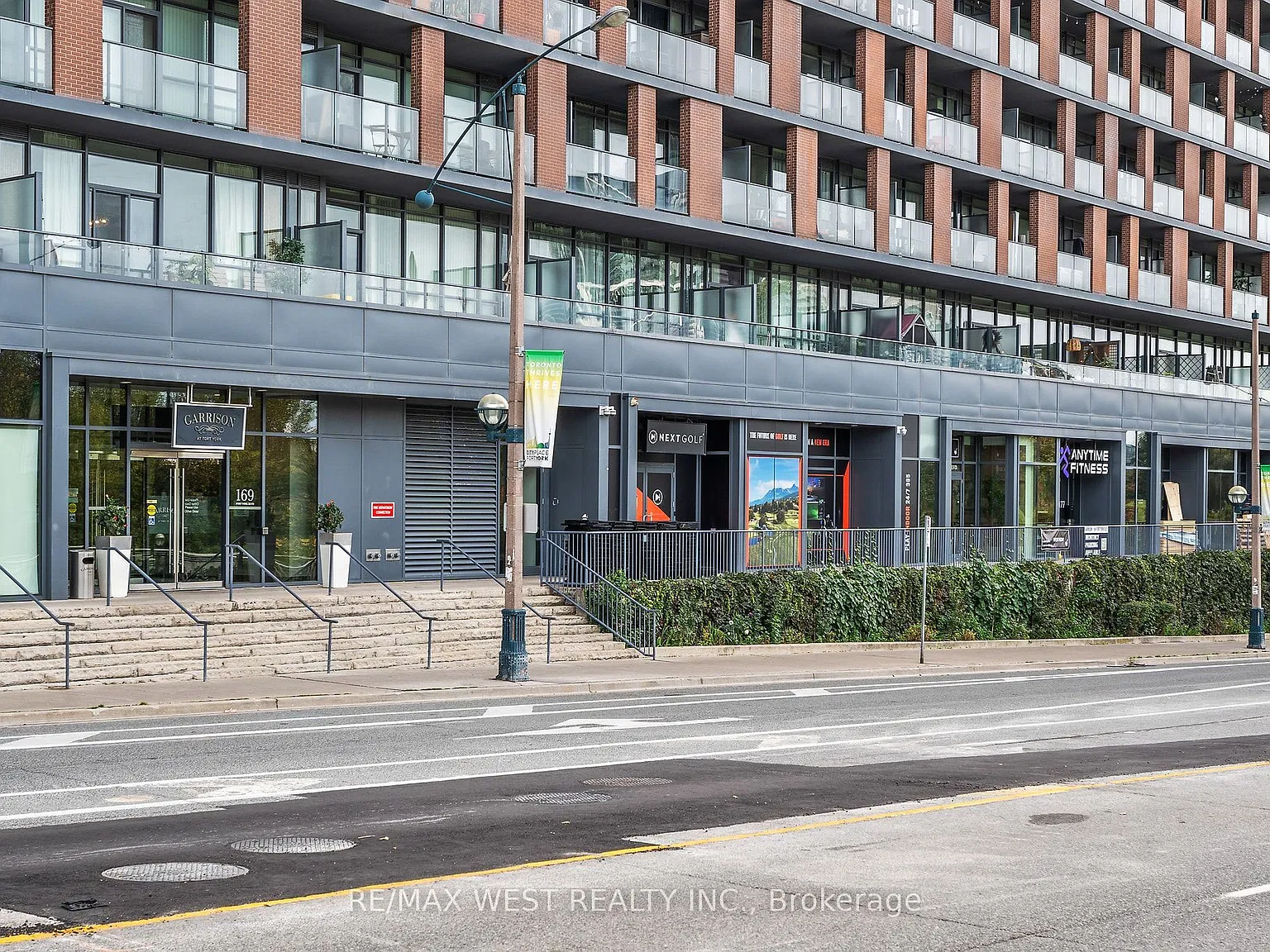 2 bed, $3,950 — Photo 3