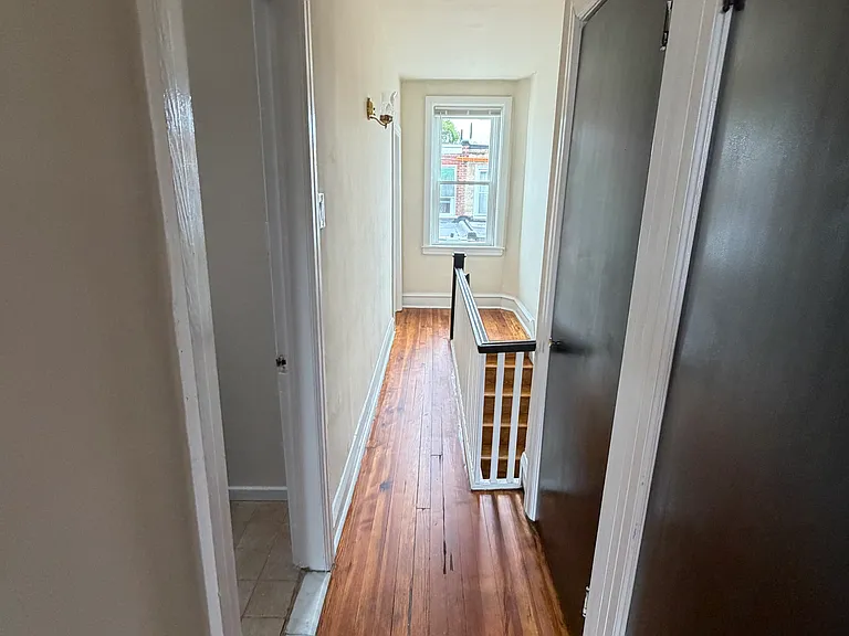 2209 S Beechwood St — Photo 15