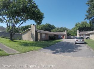 411 Thelma Dr, Austin, TX 78745