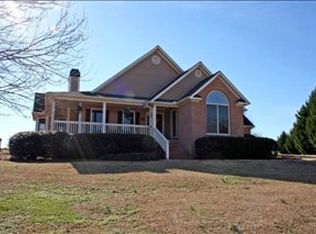 1160 Ridgefield Dr, Bishop, GA 30621