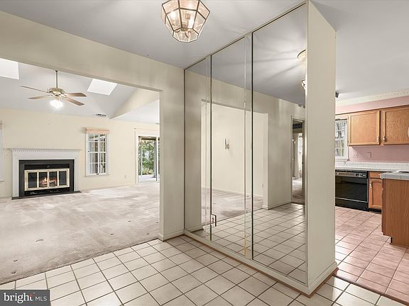 2nd image of 2795 Topmast Ct