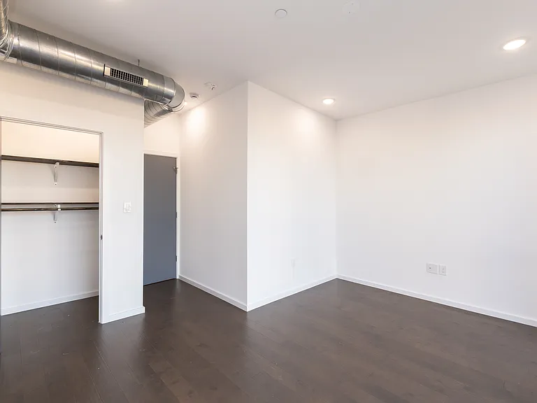 2111 N 7th St #2 — Photo 9
