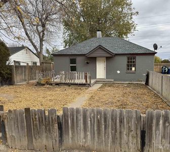 304 Van Buren St, Twin Falls, ID, 83301