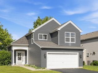 635 E Princeton Ct, Round Lake Beach, IL 60073