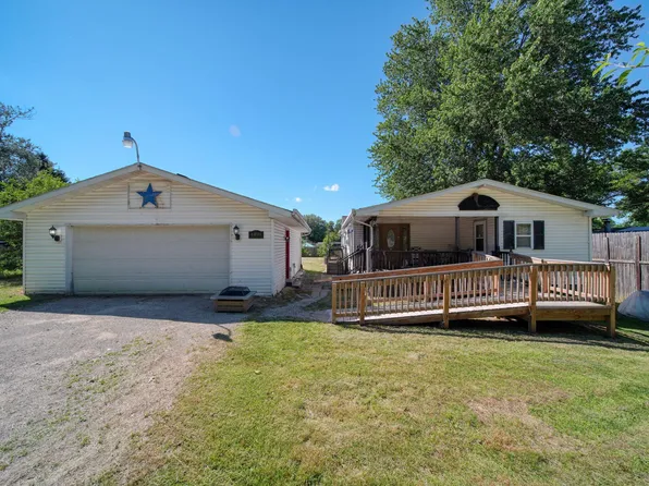 4498 Yuma Dr, Jackson, MI 49201