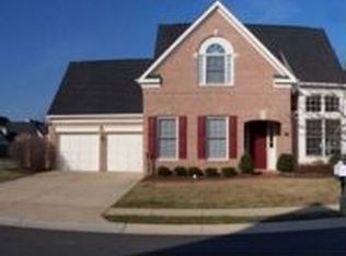 18445 Camelback Ter, Leesburg, VA 20176