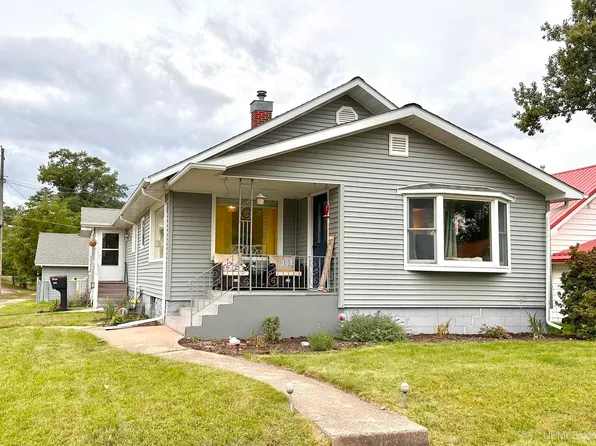 301 Cleveland Ave, Kingsford, MI 49802