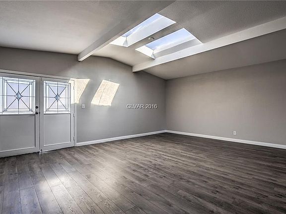 2nd image of 6337 Dayton Ave