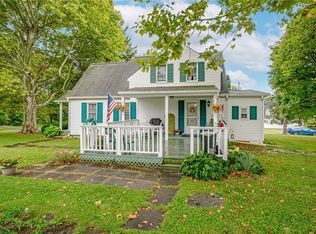 147 Aster Dr, Mount Pleasant, PA 15666
