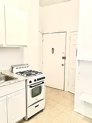Rented by Haute Residences 