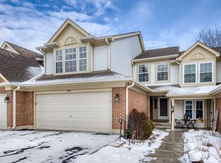 552 Portsmith Ct, Crystal Lake, IL 60014