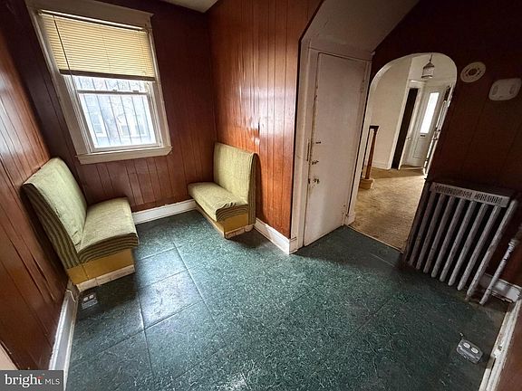 5th image of 3708 Dennlyn Rd