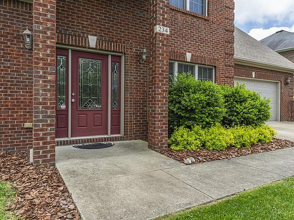 3rd image of 234 Savannah Dr