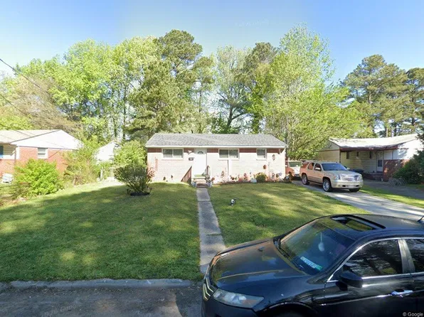 213 Beazley Dr, Portsmouth, VA 23701