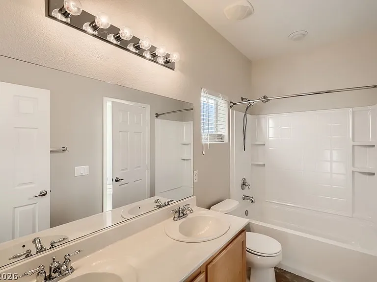 4117 Lower Saxon Ave — Photo 24