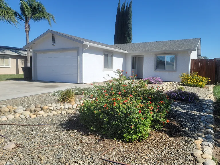 6054 Preakness Dr — Photo 12