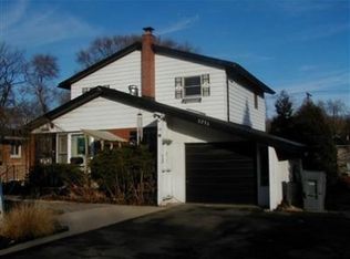 8236 Locust St, Gary, IN 46403