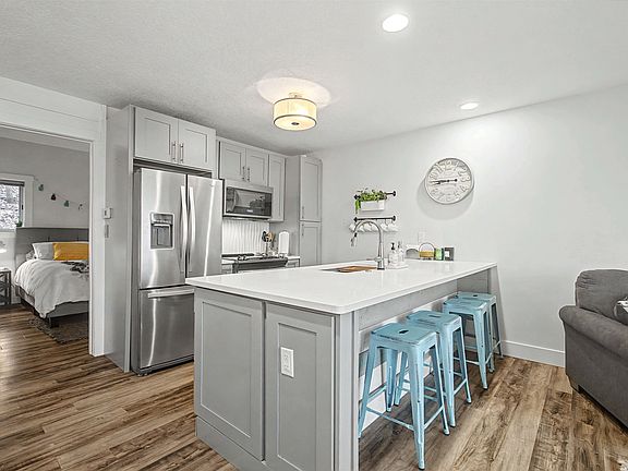 2nd image of 310 Territory Dr