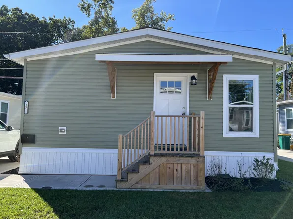 27 Keystone Dr #Ke27, Rochester, NY 14625