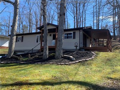 2097 Terry Rd, South Charleston, WV, 25309