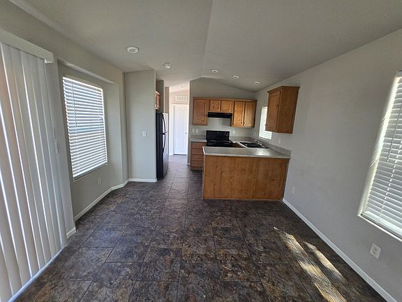 4th image of 6410 S Fontana Ave Lot 30
