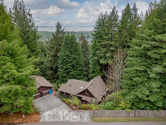 3rd image of 1999 Panorama Ct