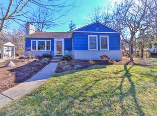 129 Forest Ave, Wyoming, OH 45215