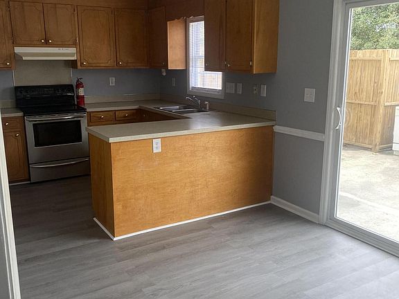 4th image of 2335 D8 Vineyard Dr