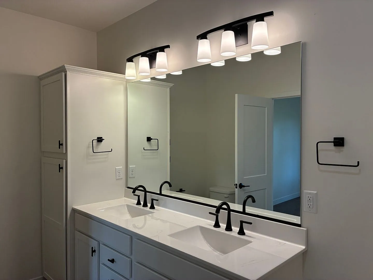 Available now! Brand New 3-Bedroom, 2-Bath House - McLean IL — Photo 4