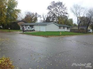 955 Newman St, Janesville, WI 53545