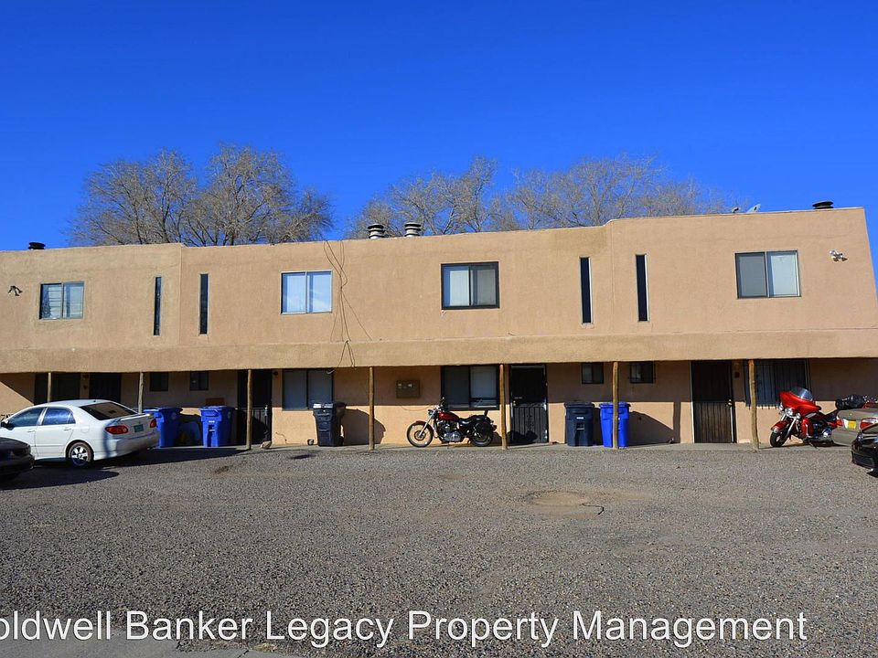 1st image of 505 Dorado Pl SE