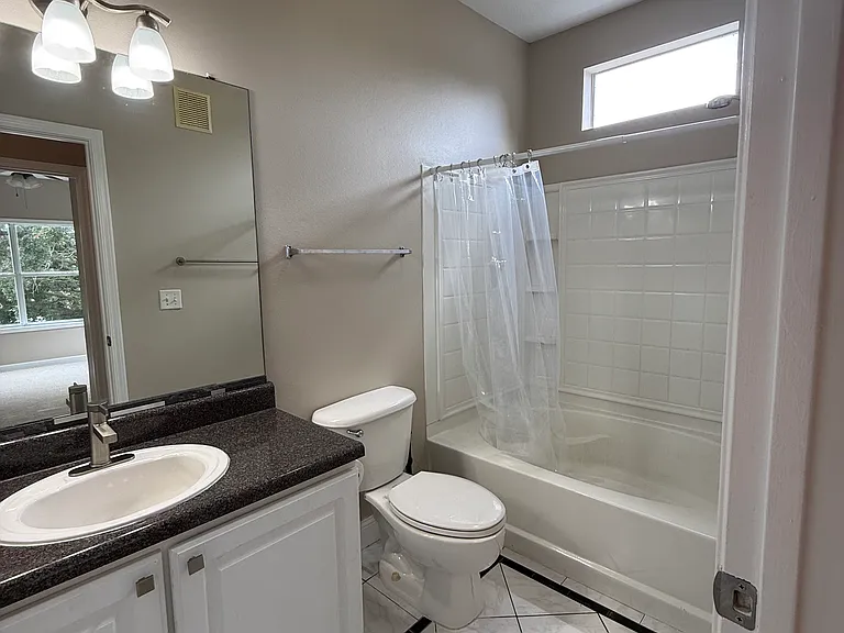 4802 51st St W #410 — Photo 10