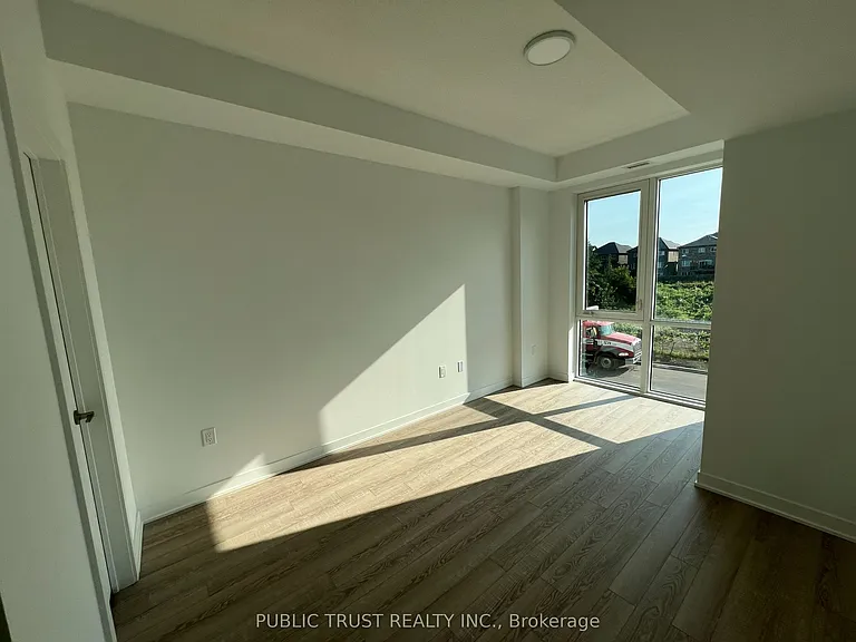 385 Arctic Red Dr #211 — Photo 8