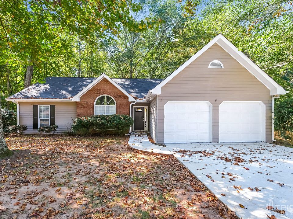 1st image of 135 Hardwood Dr