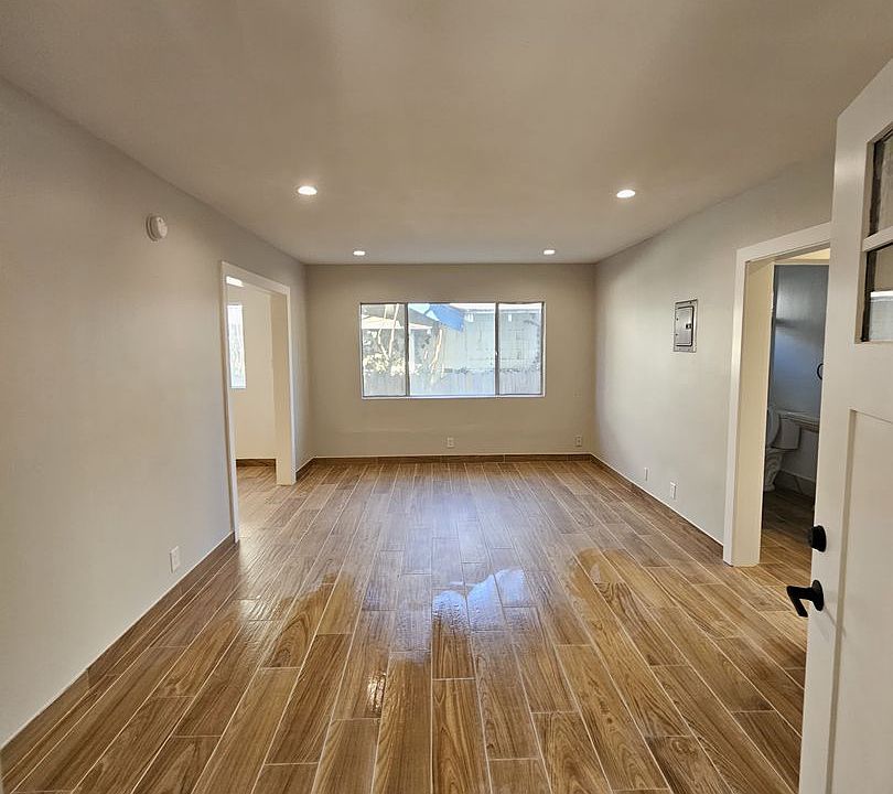 1st image of 234-238 S Normandie Ave #234-2
