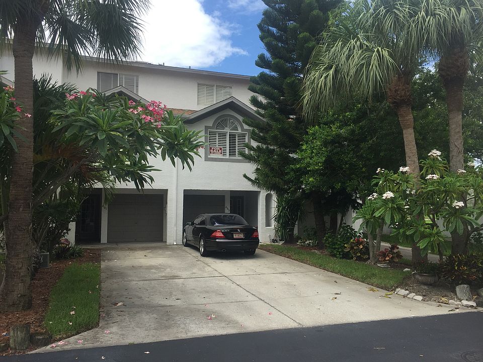 1st image of 403 Madeira Cir
