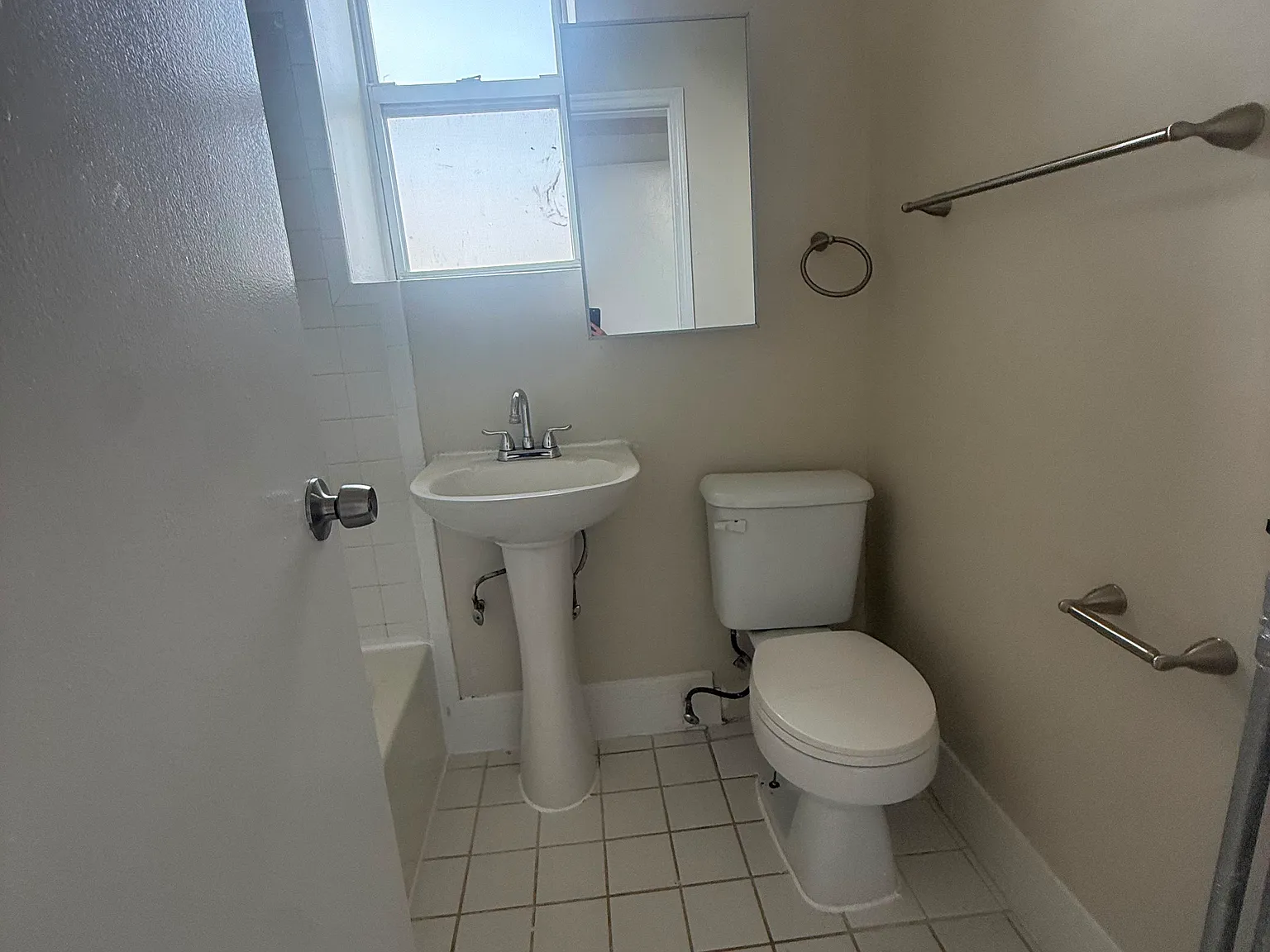2 bed, $1,800 — Photo 4