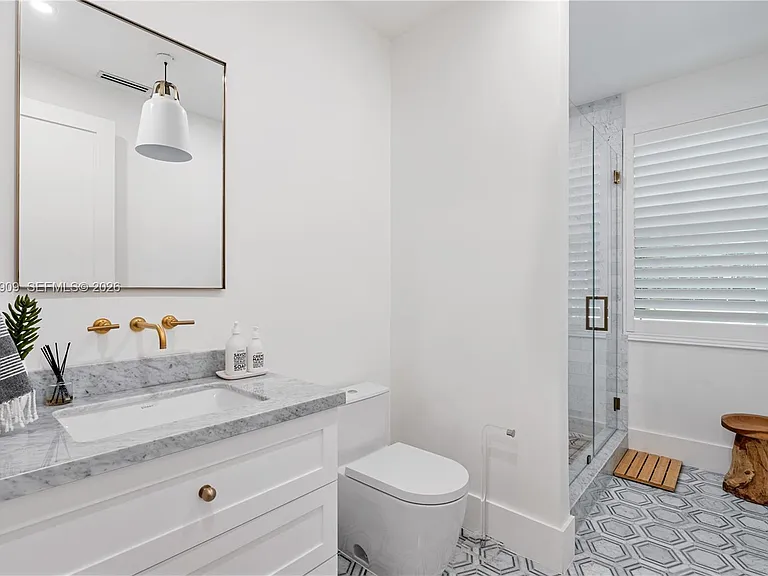 9301 SW 93rd Ave #1 — Photo 35