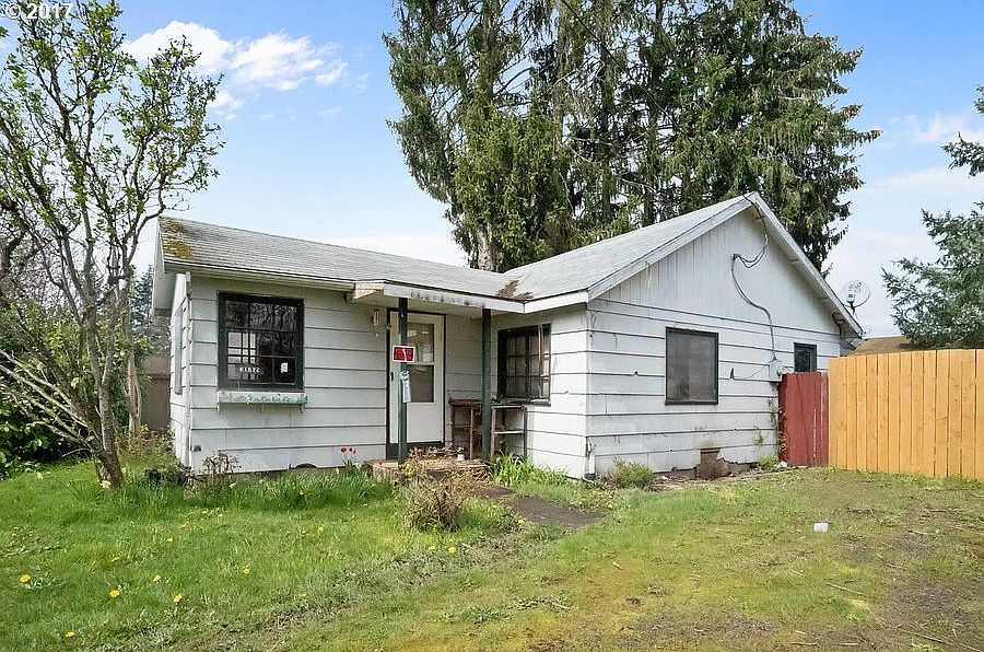 1st image of 30765 NW Hillcrest St