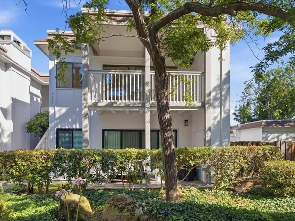 1322 Woodside Rd, Redwood City, CA 94061