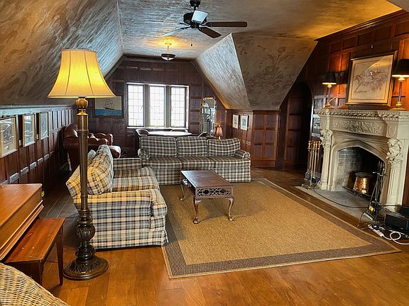 The regal looking Great Room.