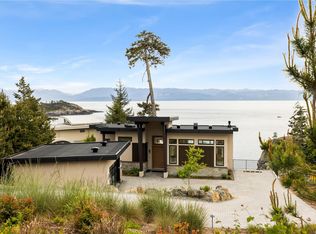 7510 Ocean Park Pl, Sooke, BC V9Z 1L8